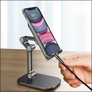 Adjustable Multiple Angles Folding Desktop Phone Stand